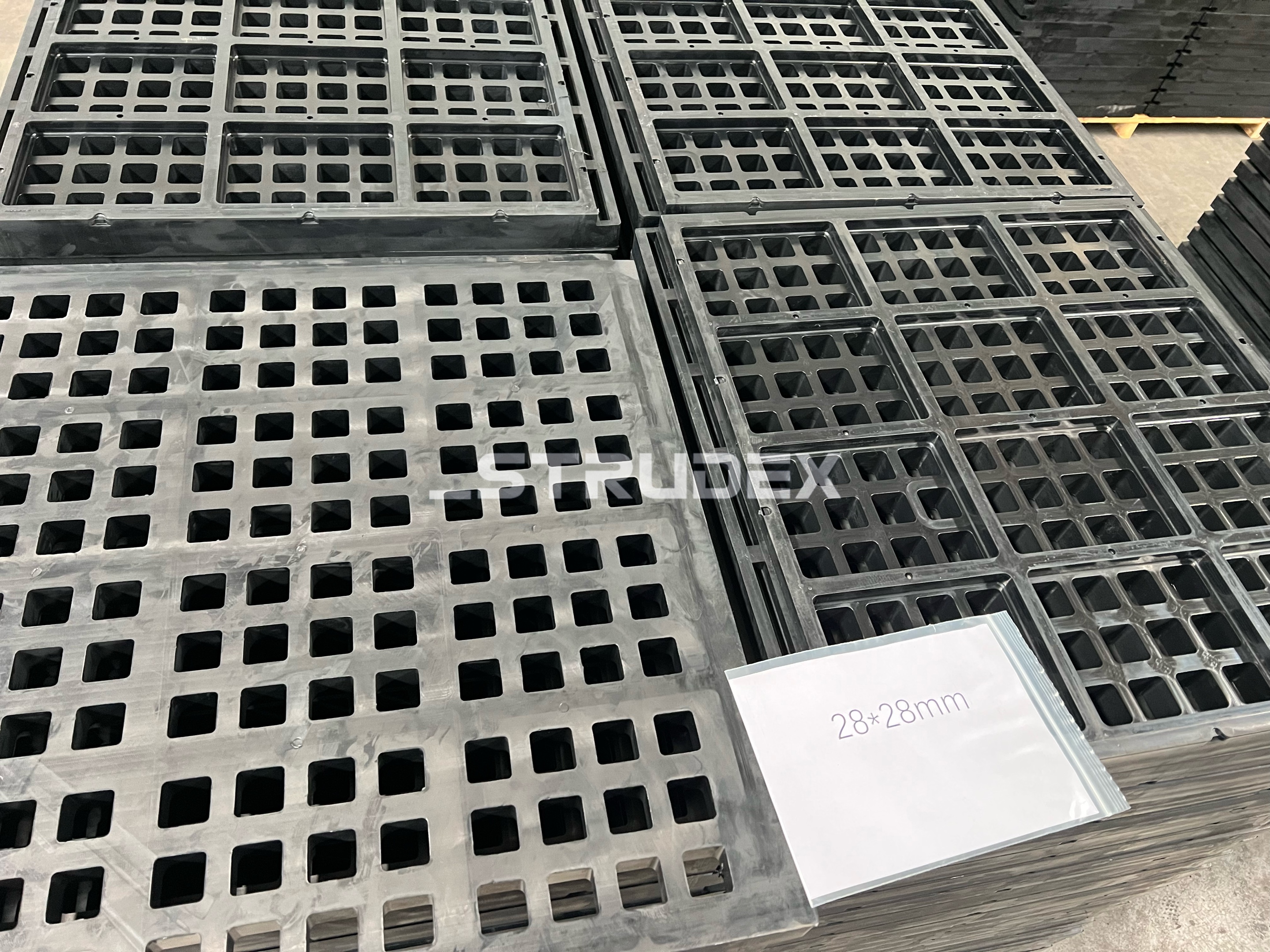 Strudex Rubber Screen Panels: Maximizing Throughput & Longevity