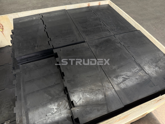 Strudex Rubber Blind Panels: Engineered for Extreme Durability in Screening Operations